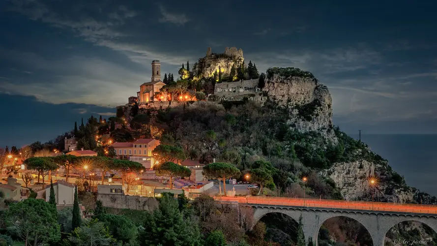 Èze 7