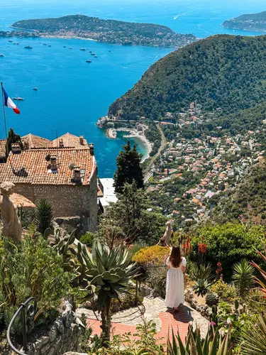 Èze 1